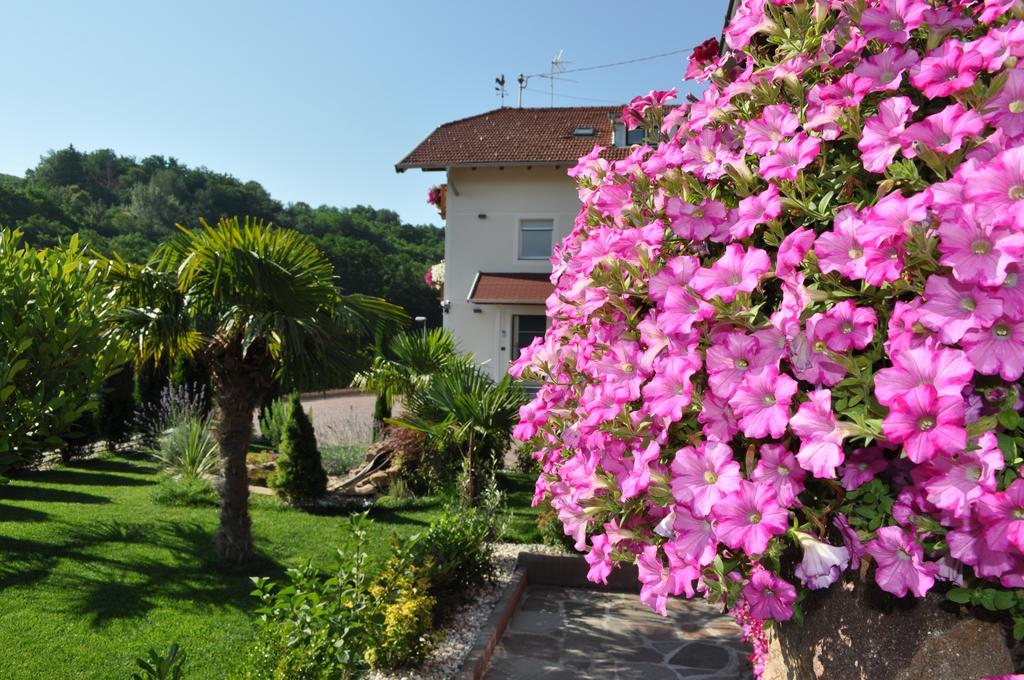 Hotel Garni San Paolo Eppan an der Weinstraße Exterior foto